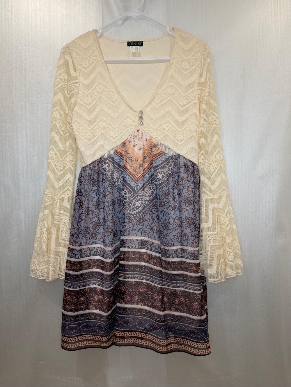 VENUS Boho Cream Crochet Lace Bodice Paisley Tiered Bell Long Sleeve Dress